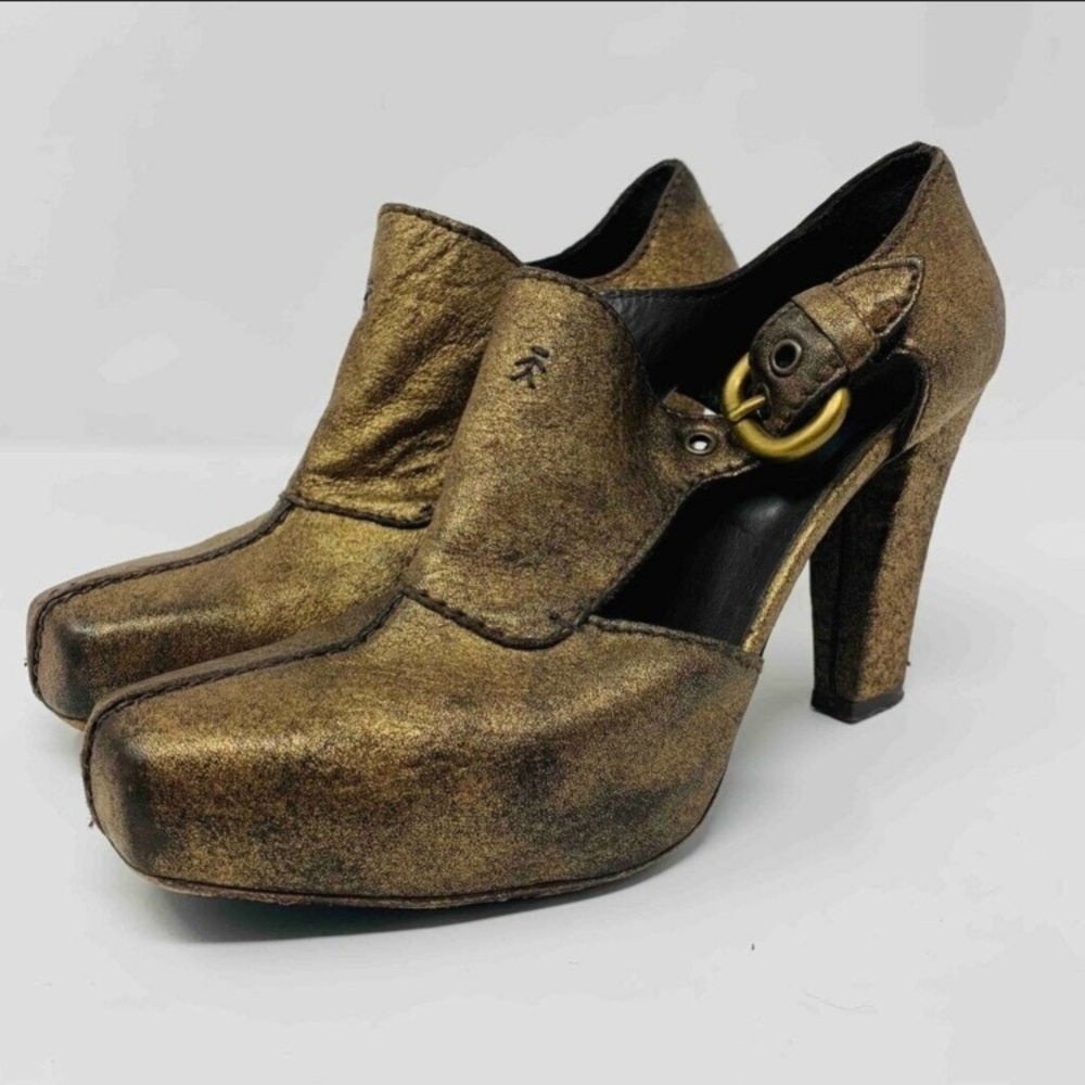 Henry Beguelin Boho Bootie Buckle Heels Sz 40/10